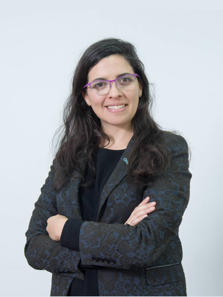 images/imgWeb/equipo/CArevalo.jpg
